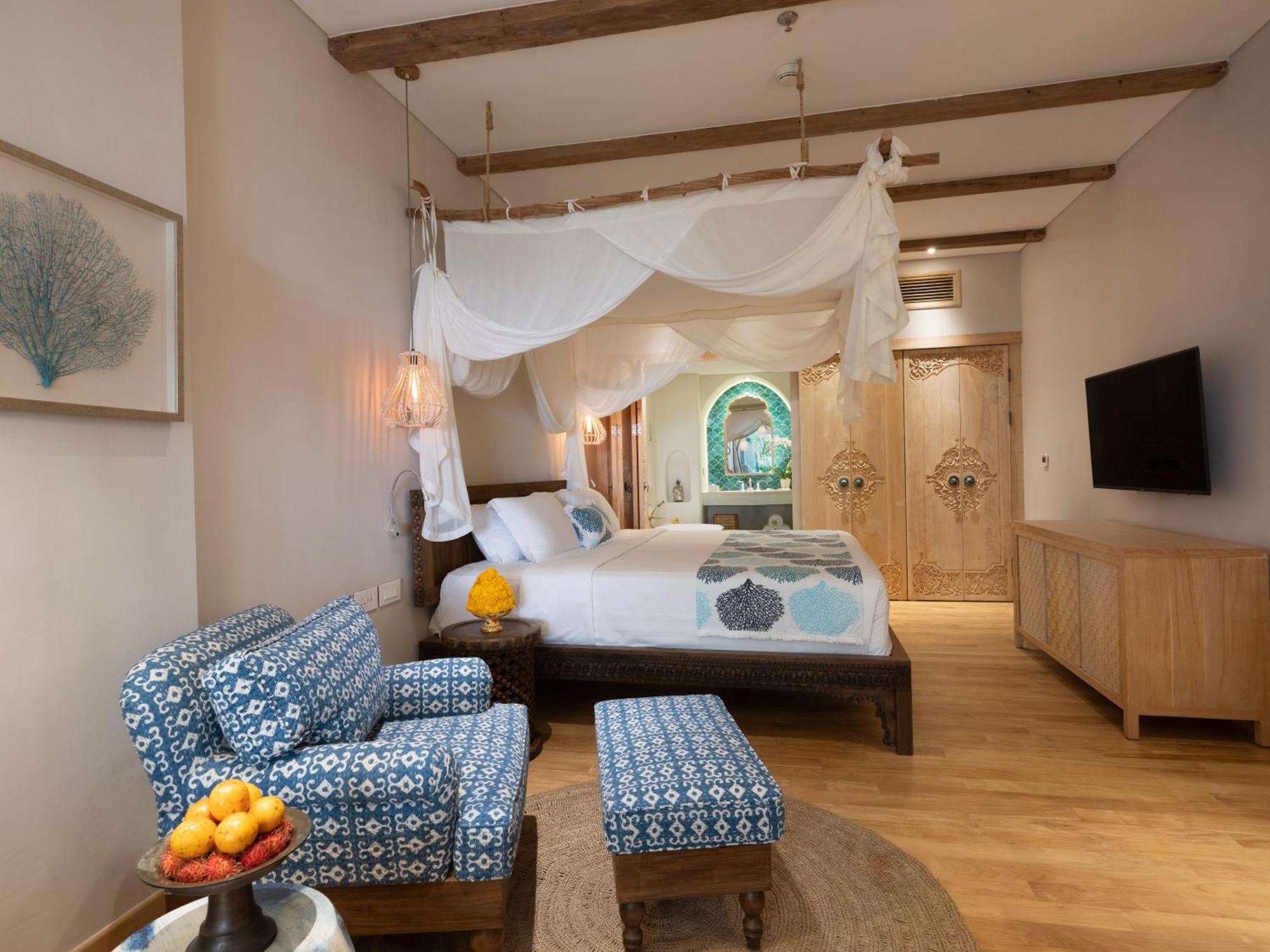 Mandira Club Suite,1212970315:JPEG